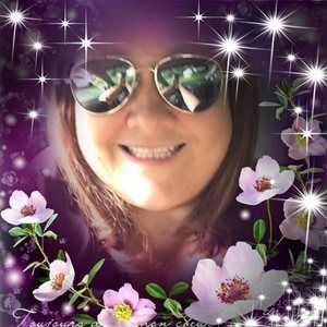 Meet your Posher, Lea